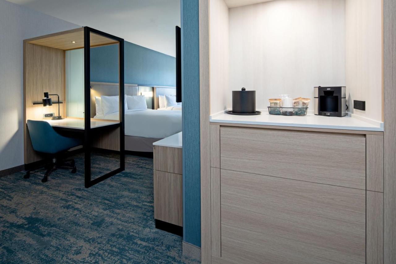 Springhill Suites By Marriott Valencia Exterior photo